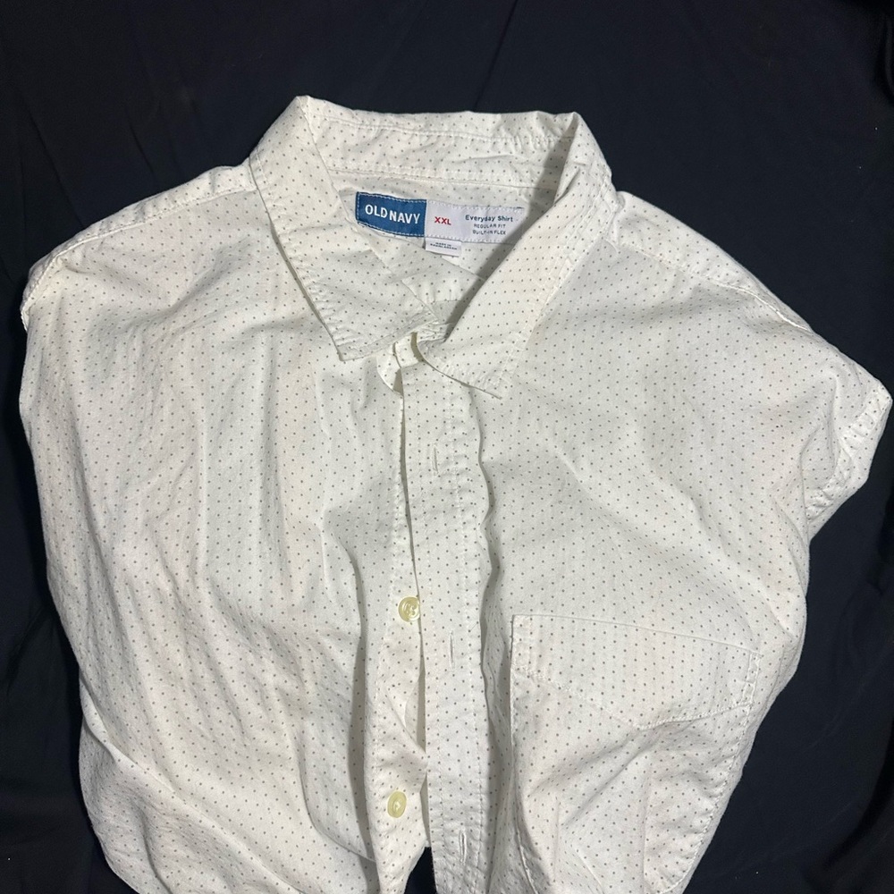 Old Navy Men's White Button Down Shirt